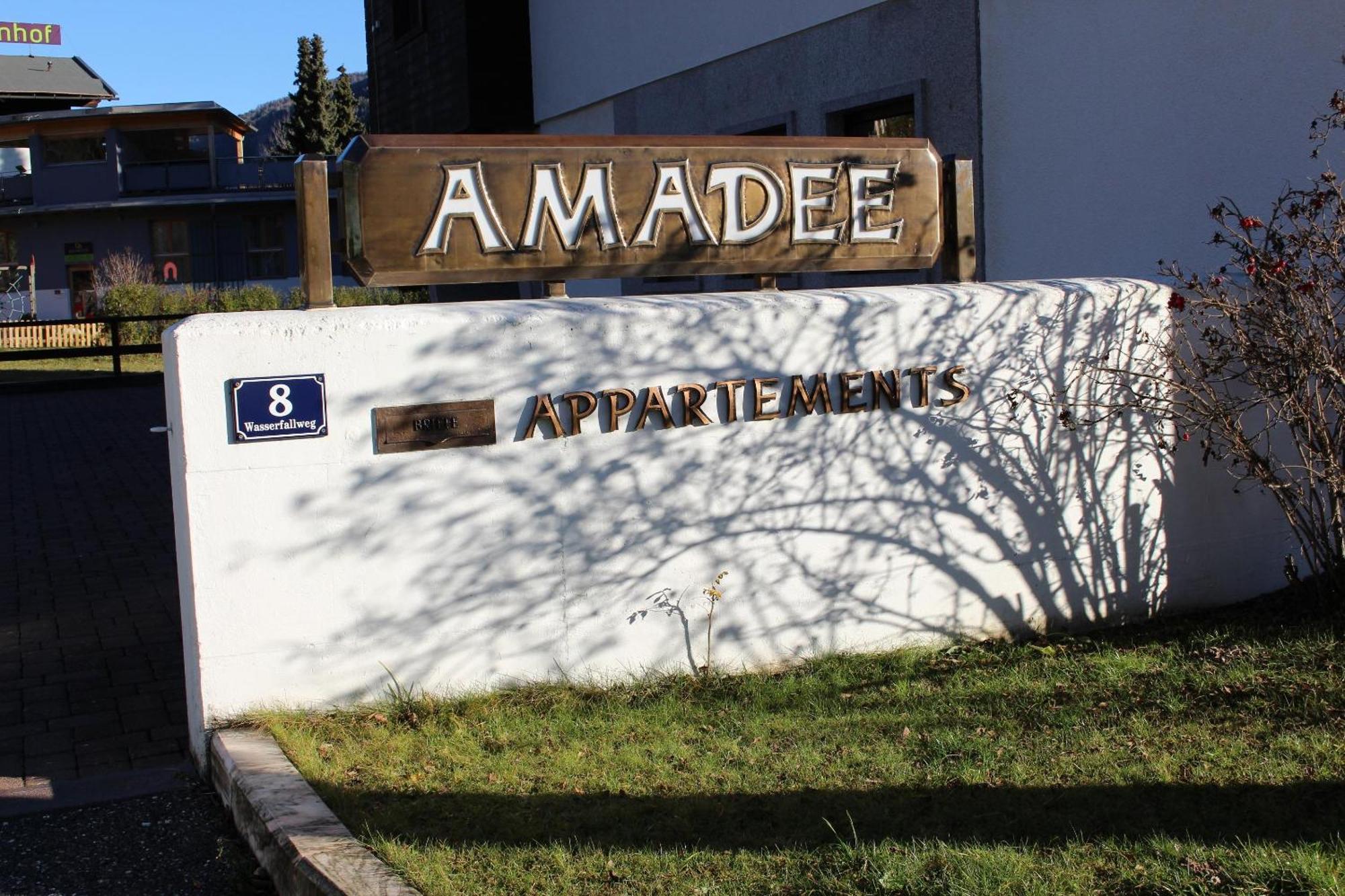 Amadee Appartements Бад Кляйнкирххайм Экстерьер фото